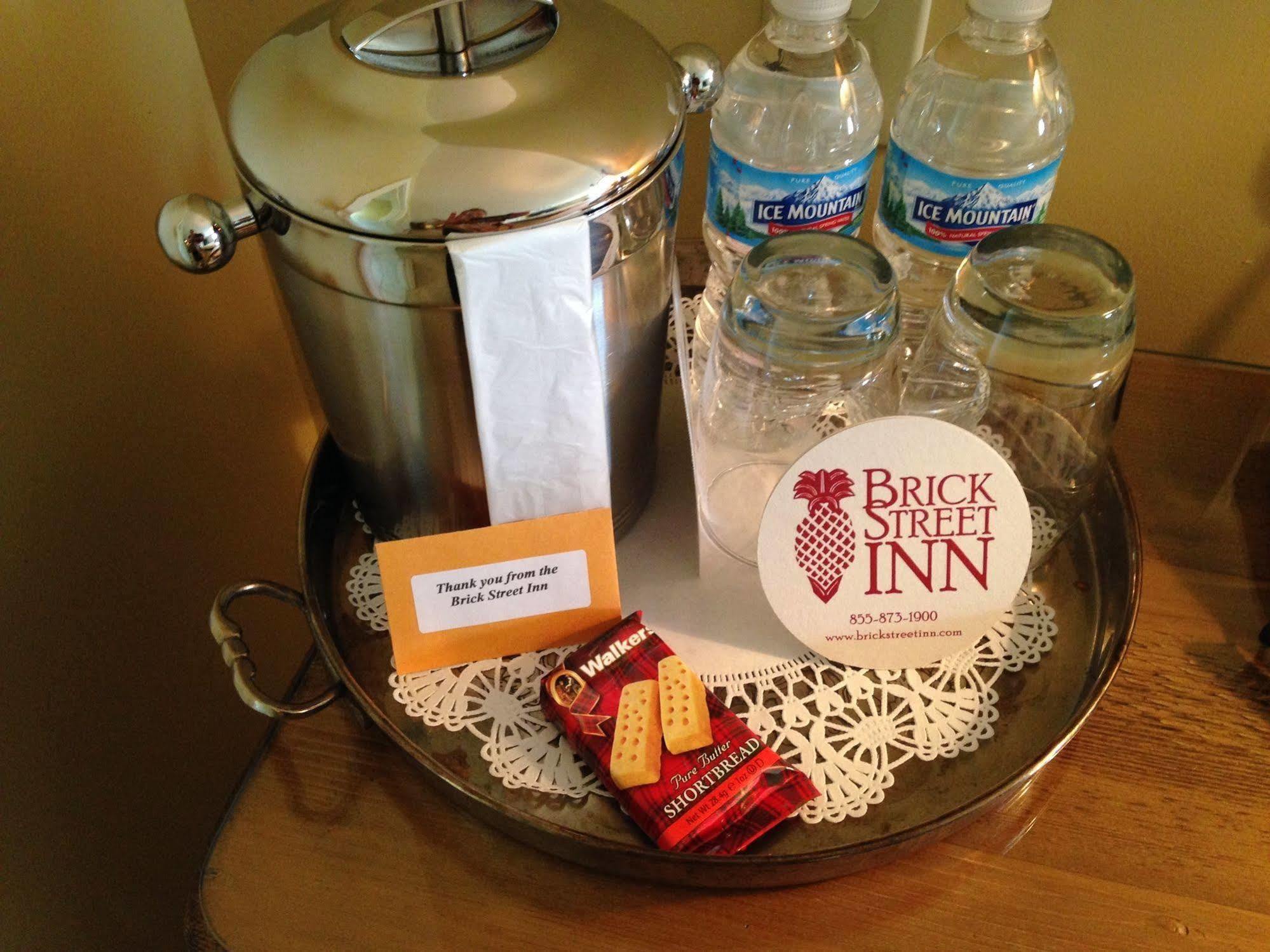 Brick Street Inn Zionsville Dış mekan fotoğraf
